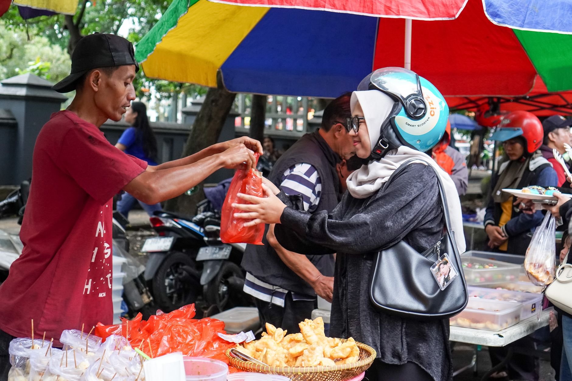 Batagor Riri Bandung: Batagor Legendaris Sejak 1970