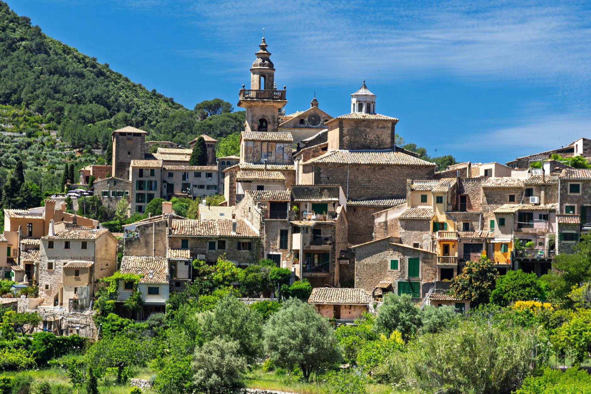 Bens d’Avall Mallorca: Expert Review of Mallorcan in Spain 2026