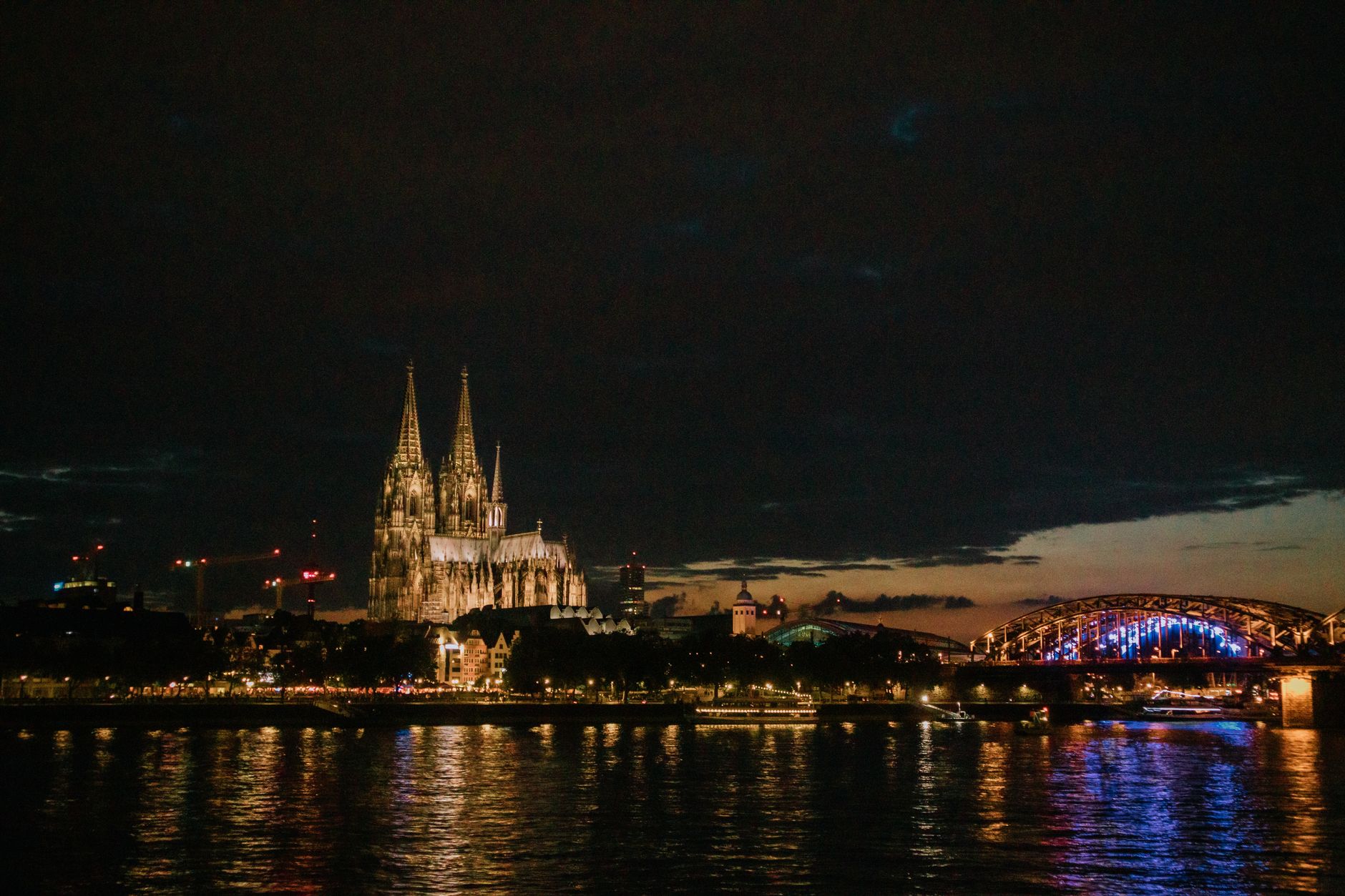 Panduan Kuliner Brauhaus Fruh Germany: Rhineland Autentik Cologne 2026
