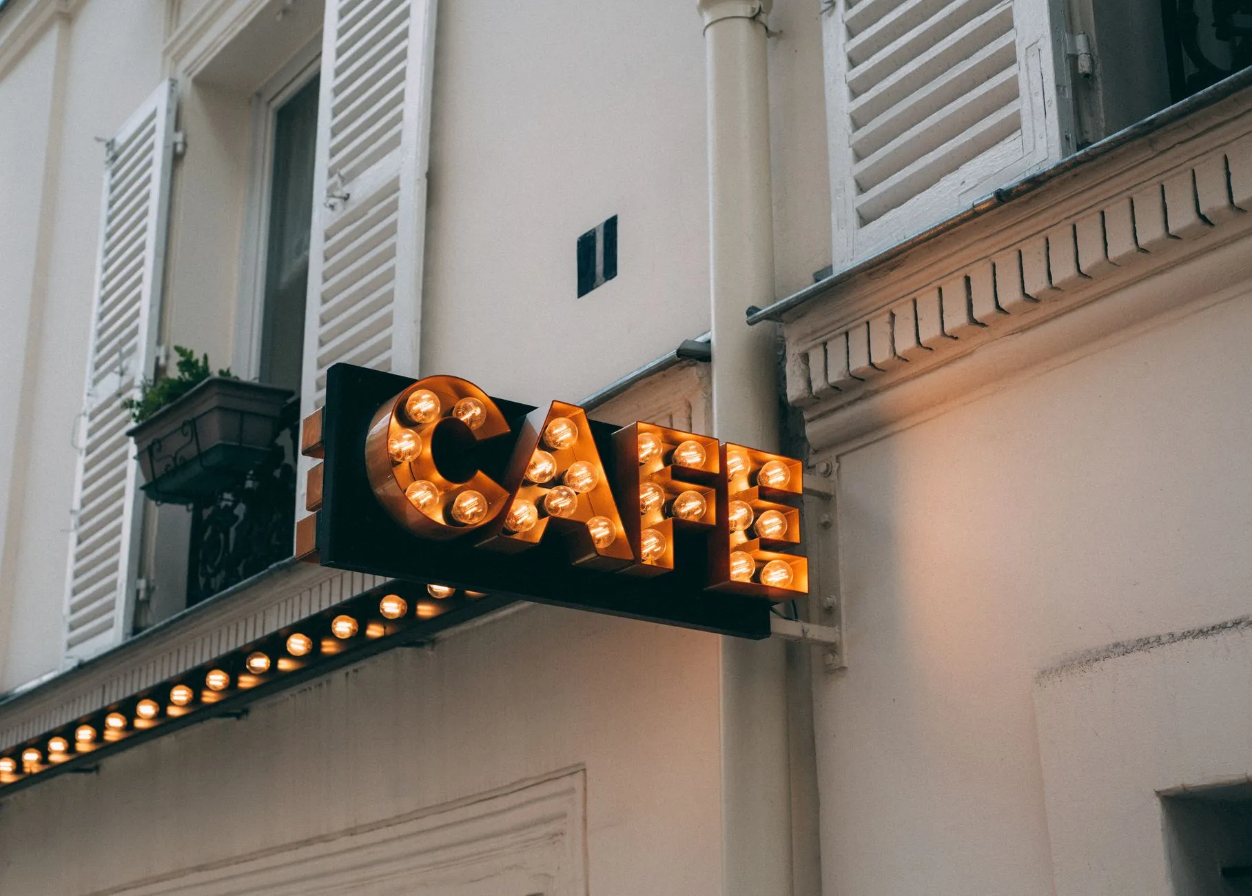 Cafe Marly Paris: Expert Review of French in France 2026