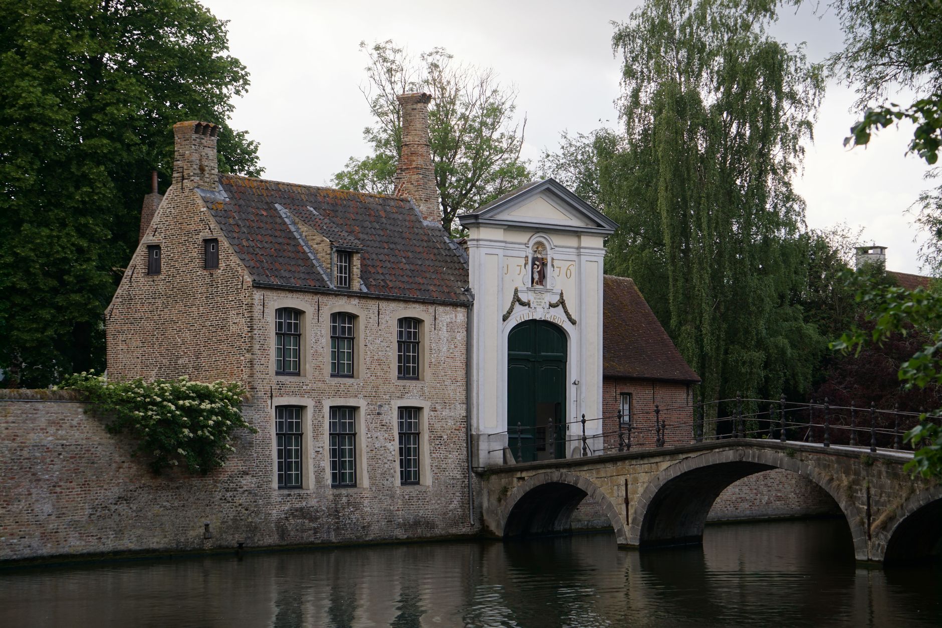 Panduan Kuliner De Halve Maan Bruges: Restaurant Flemish Brewery Terbaik Belgium