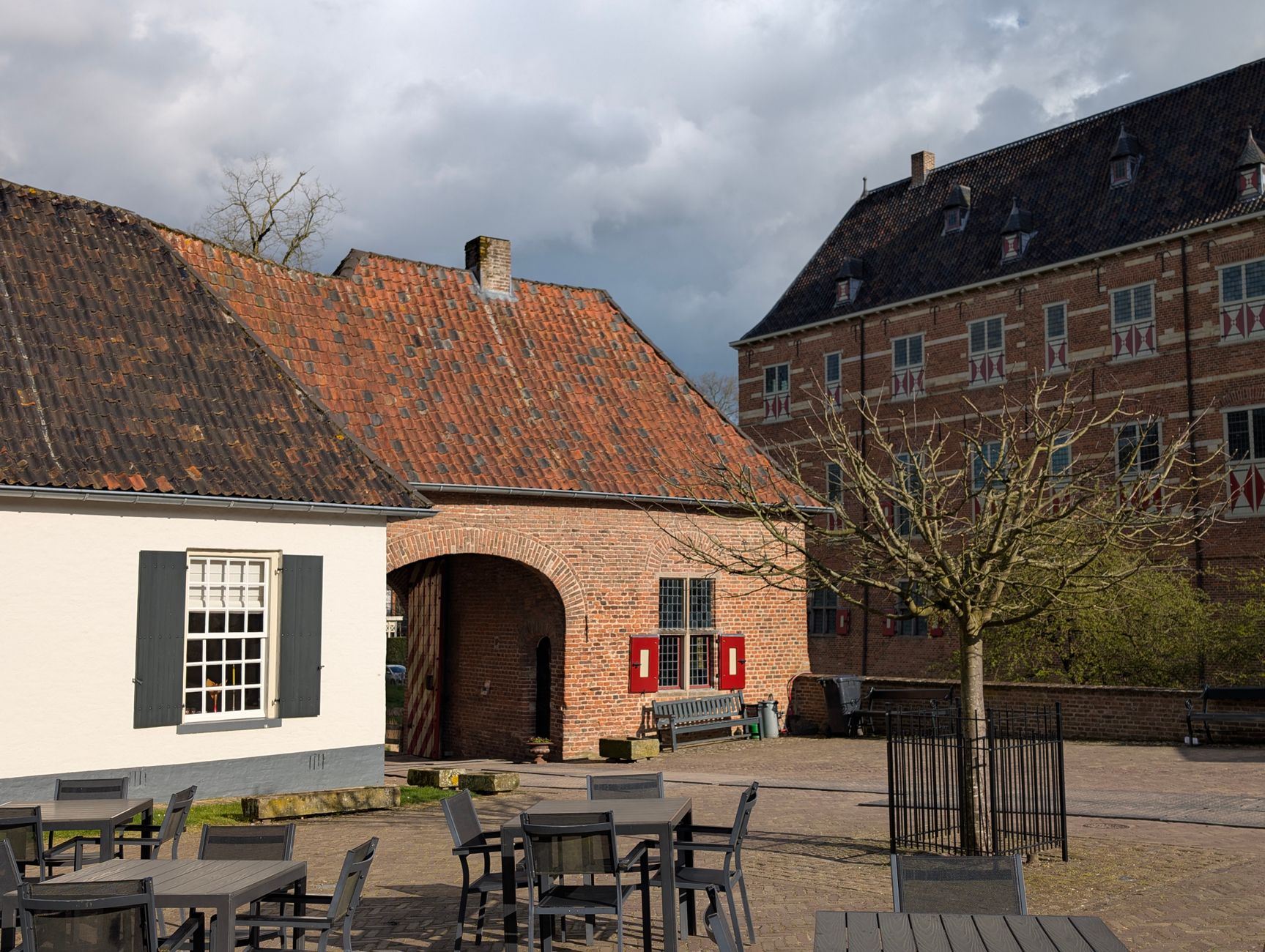 De Halve Maan interior