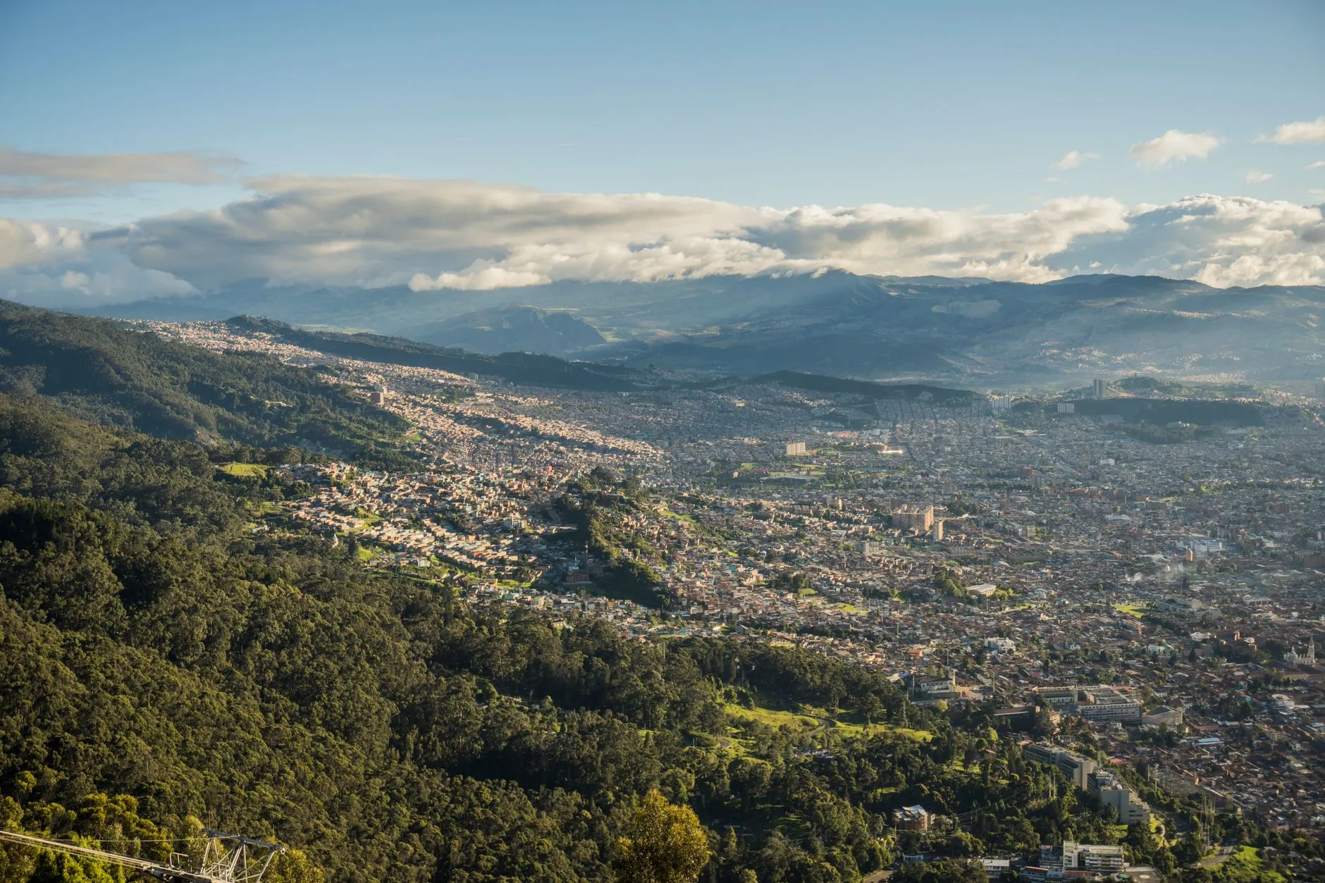 Leo Bogota: Expert Review of Colombian Modern in Colombia 2026