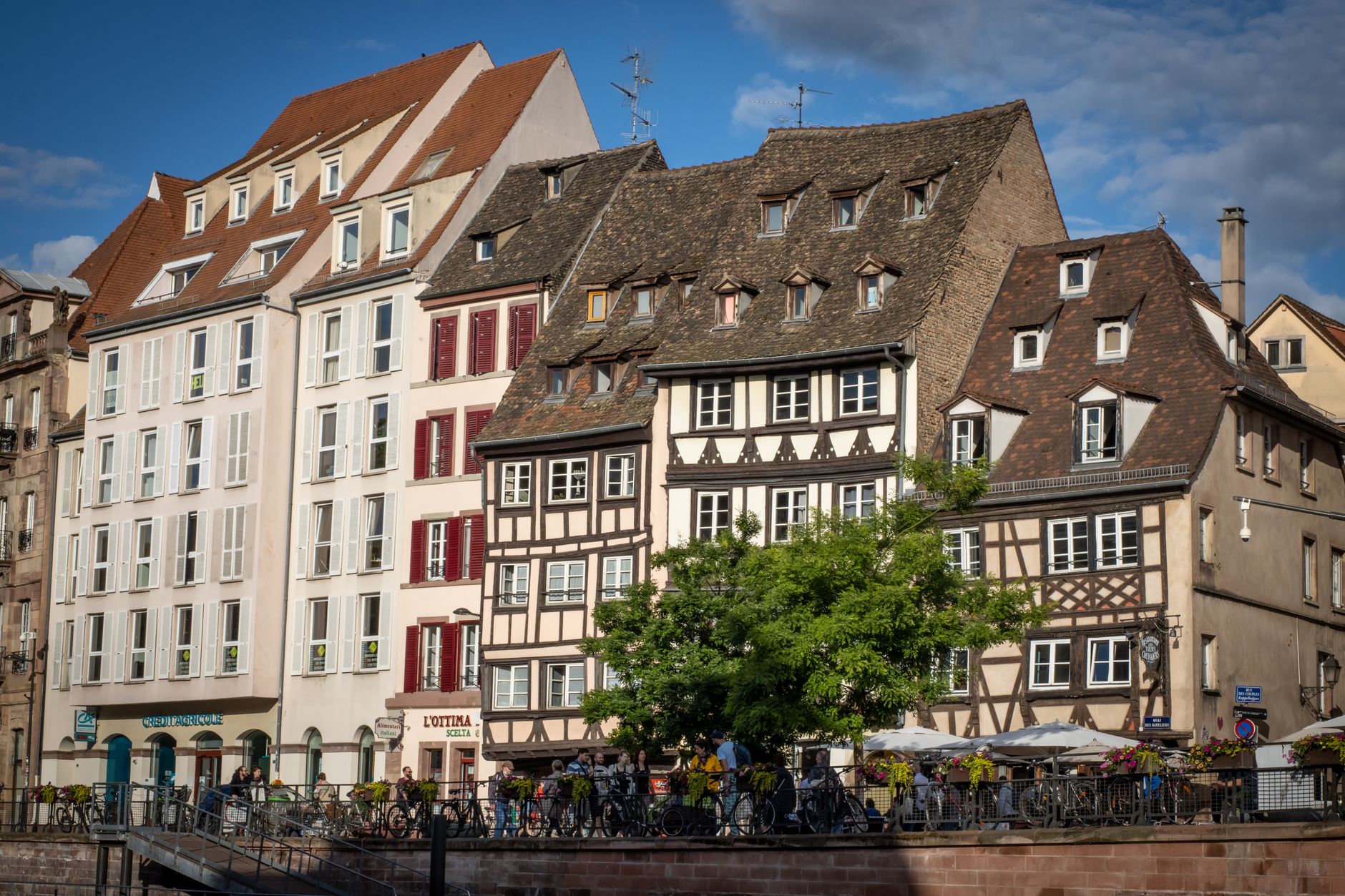 Panduan Kuliner Maison Kammerzell Strasbourg: Restaurant Alsatian Terbaik France