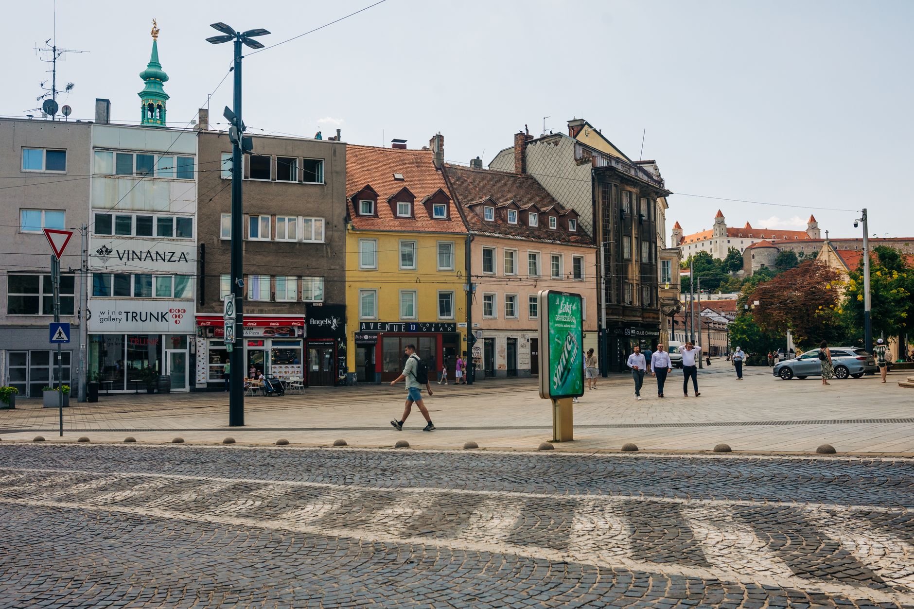 Panduan Kuliner Modra Hviezda Bratislava: Restaurant Slovak Terbaik Slovakia