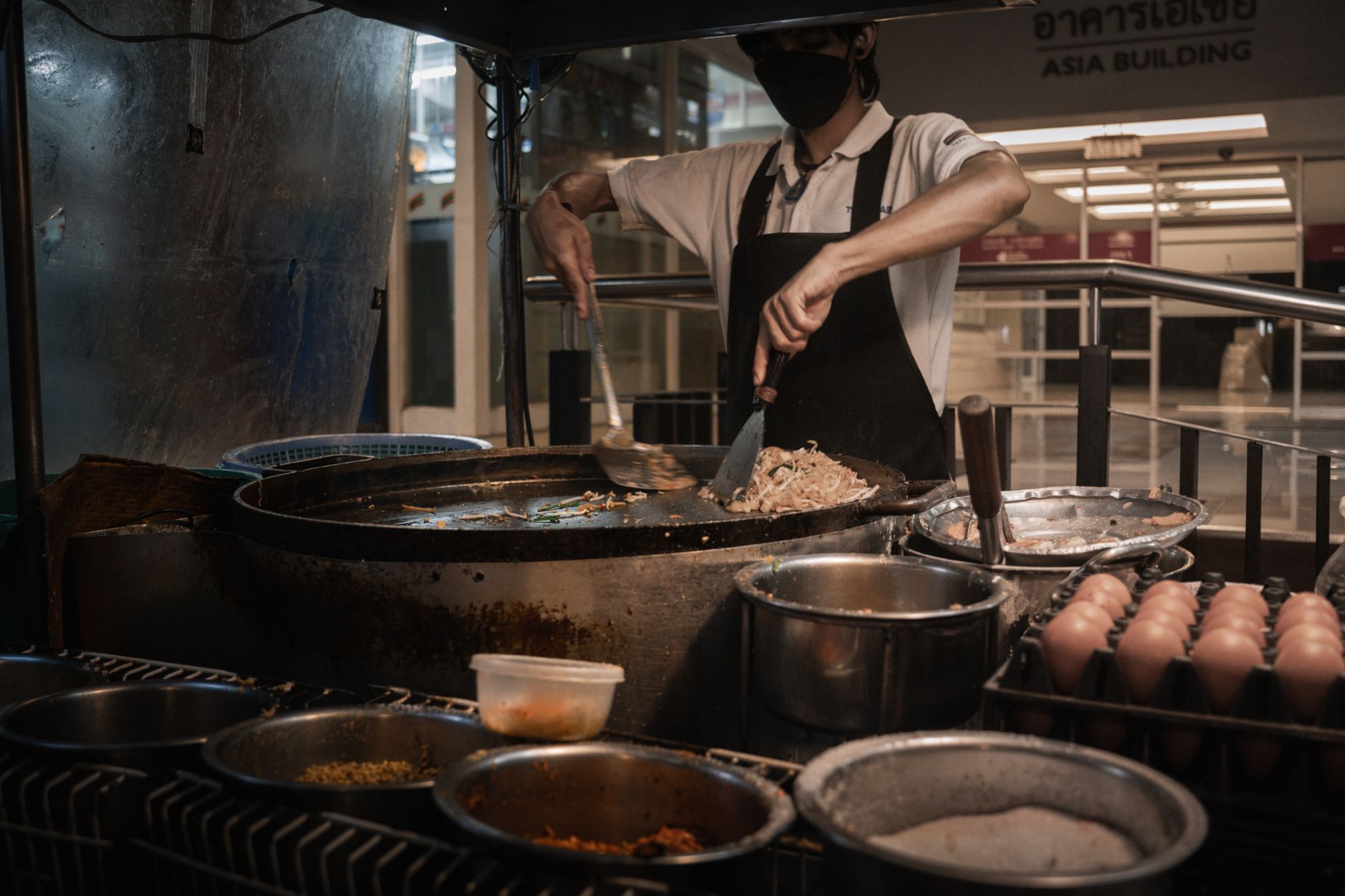 Pad Thai Thip Samai: Makanan Khas Thailand Terbaik di Bangkok