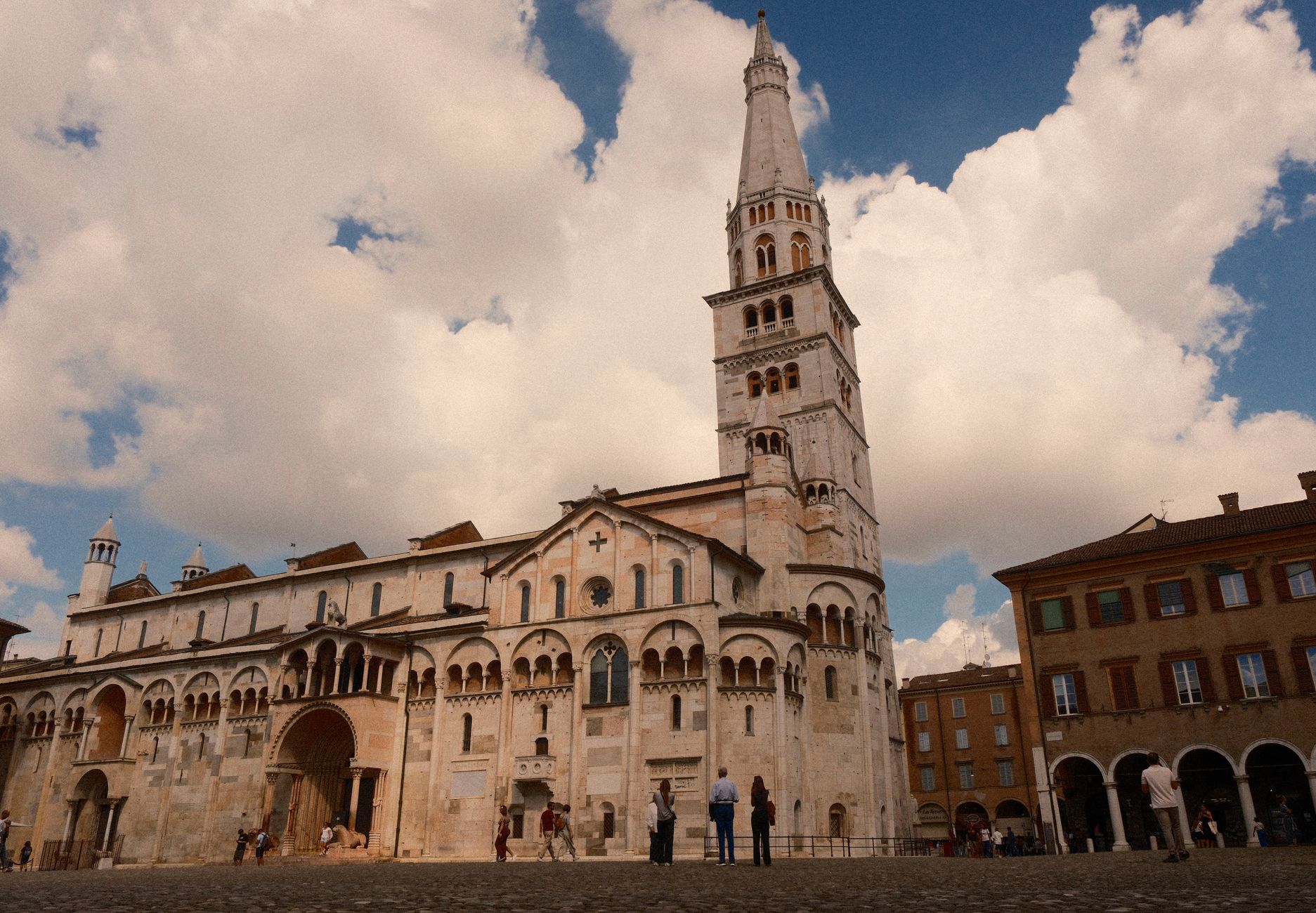 Piazza Duomo Alba Insight: Piedmontese Excellence in Italy