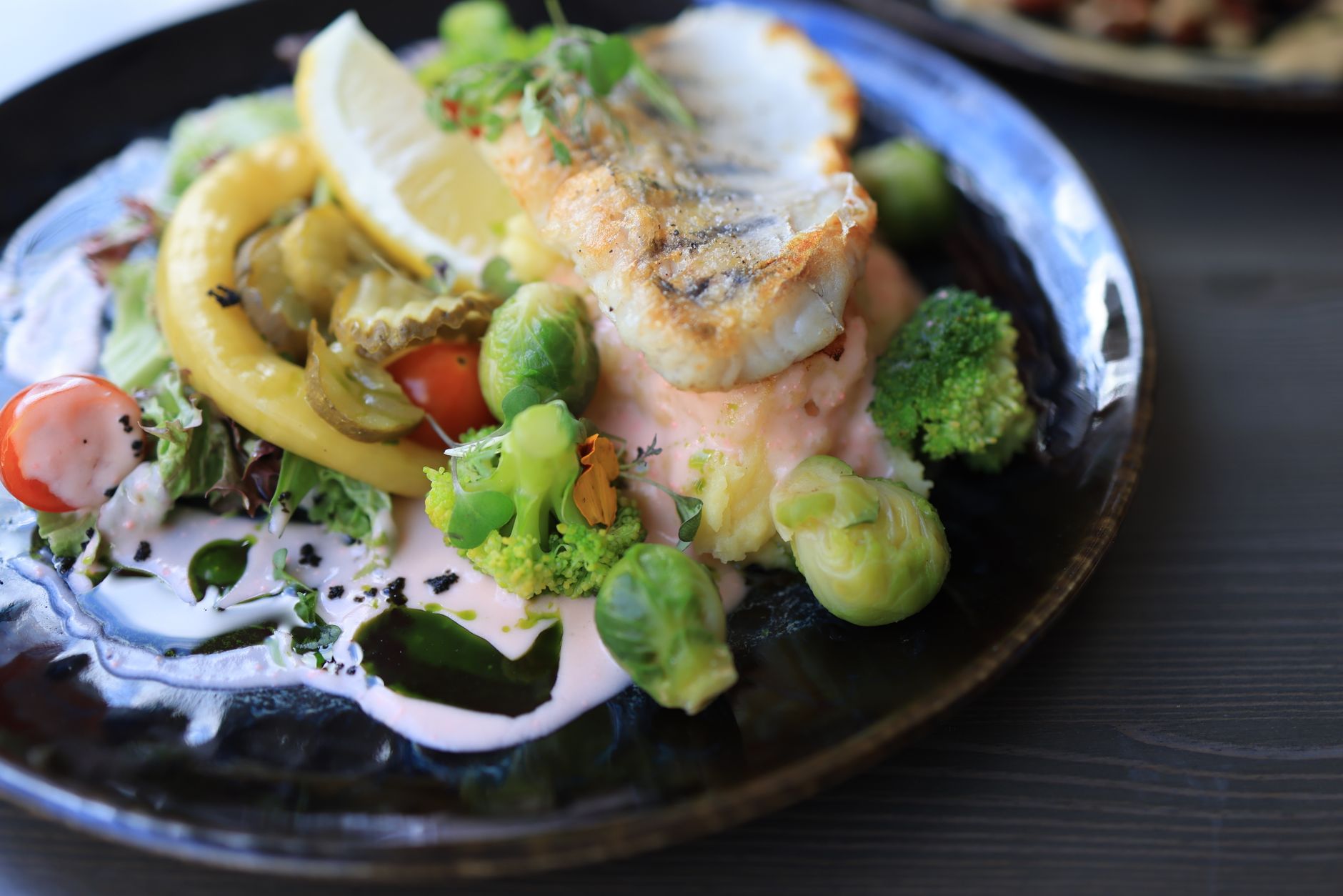 Panduan Kuliner Smakbyn: Menu, Harga, Lokasi Restaurant di Mariehamn