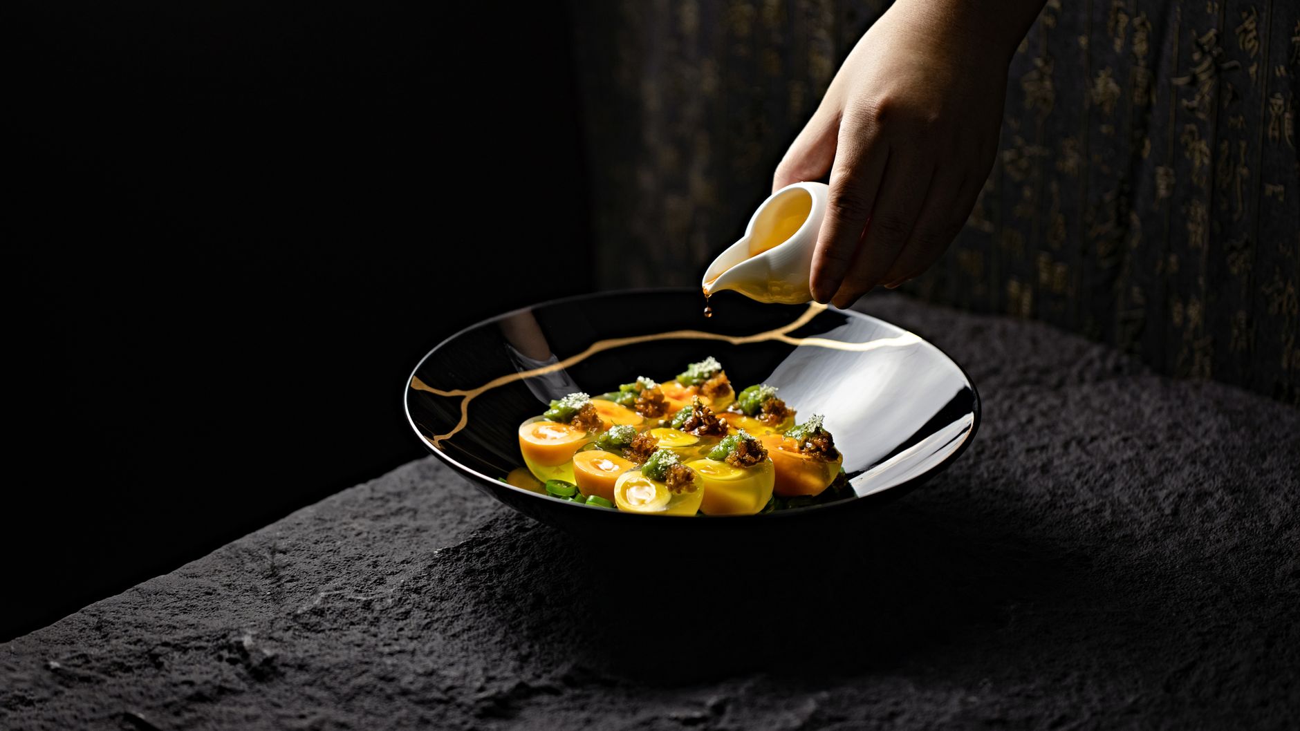 Ultraviolet Shanghai: Inside China’s Most Exclusive Multi-Sensory Dining Experience