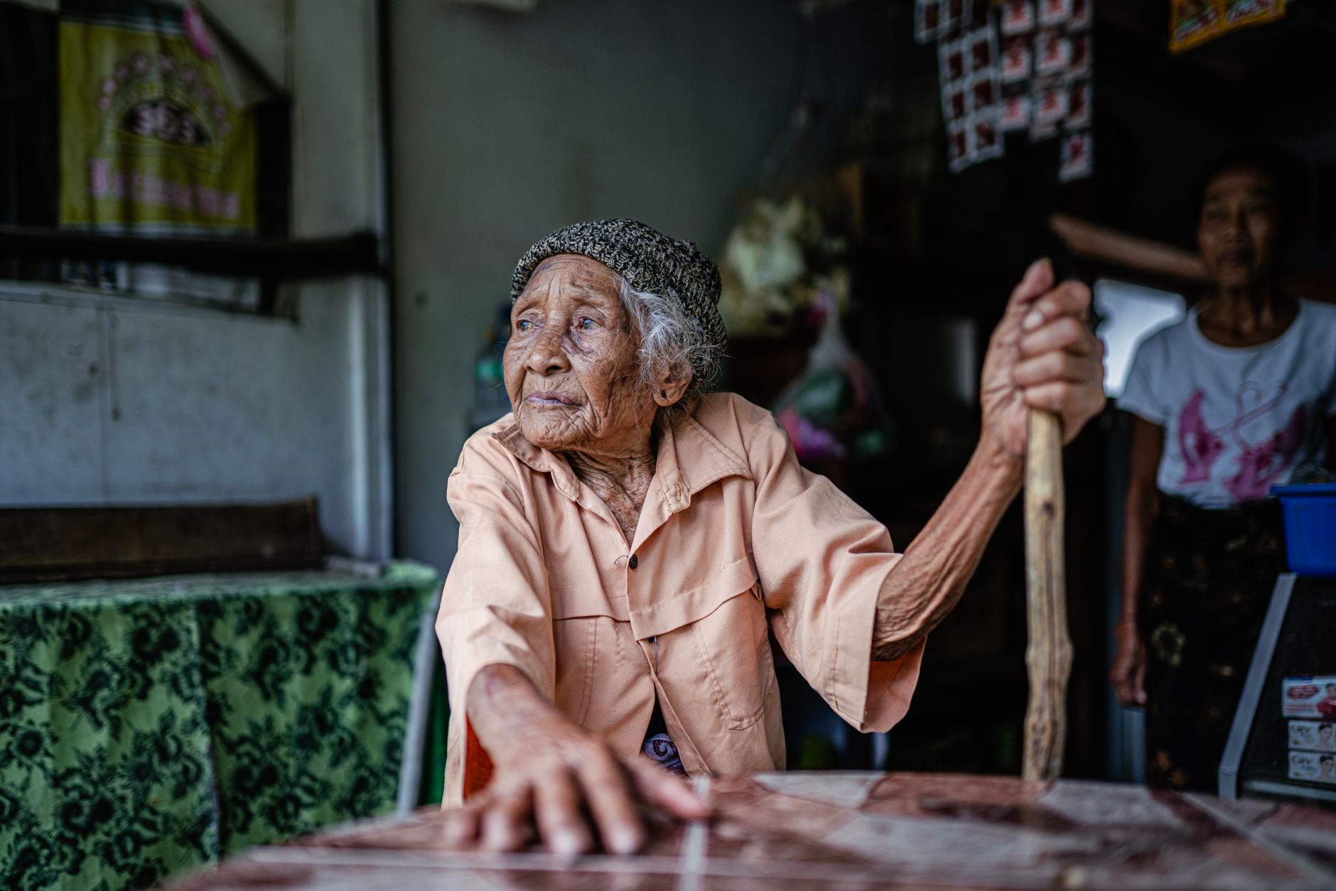 Suasana Warung Babi Guling Ibu Oka