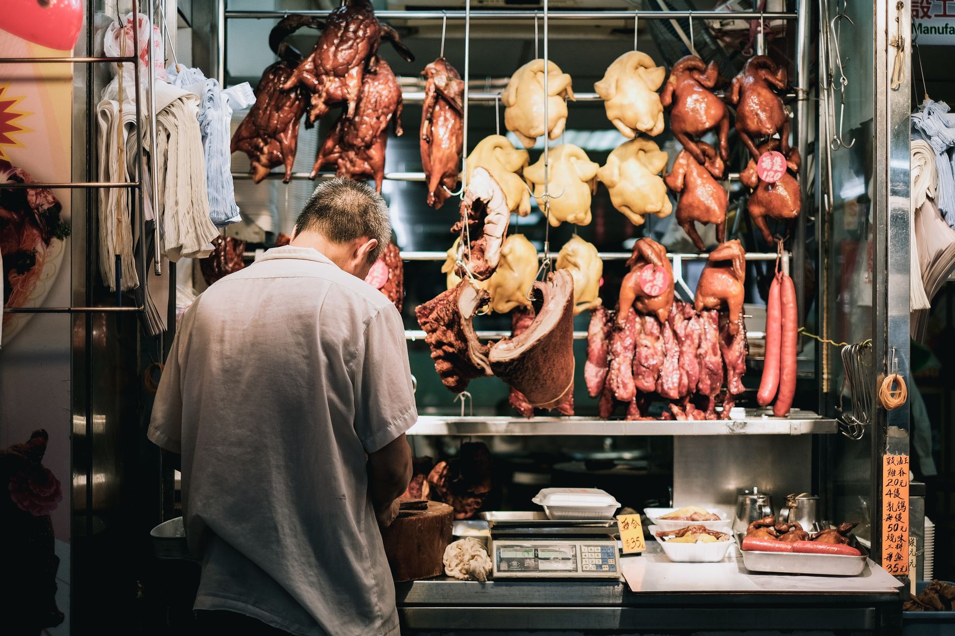 Panduan Kuliner Yung Kee Hong Kong: Cantonese Roast Autentik Hong Kong 2026