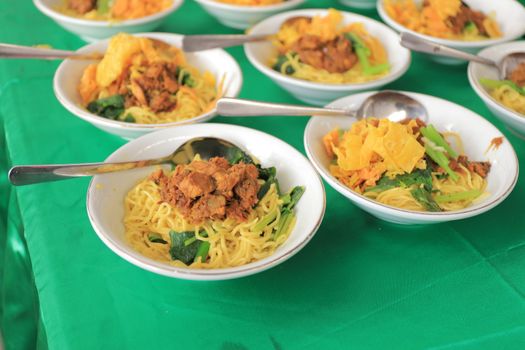 Mie Gomak Suku Batak – Hidangan Restaurant Sumatera Utara: Dari Ritual Adat hingga Meja Makan Modern, Sebuah Perjalanan Kuliner