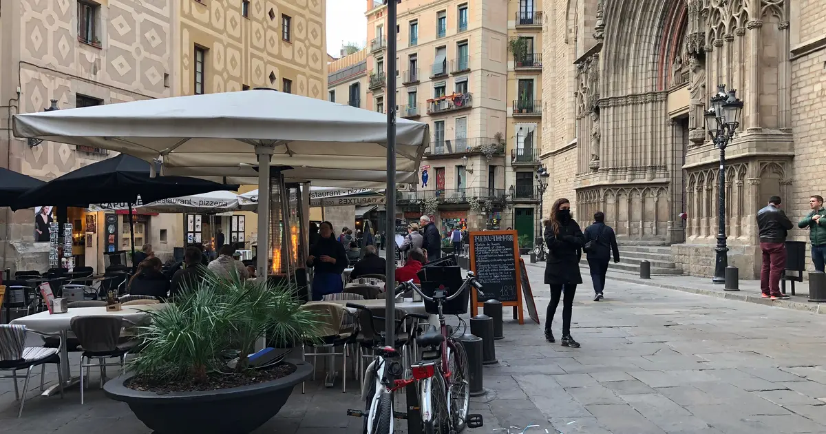 Wisata Kuliner Barcelona: Review Cafe Barcelona di Cafe Mosaic, Spanyol, Pengalaman Bersantap Tak Terlupakan
