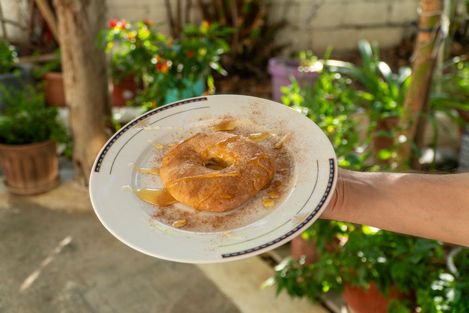 Bougatsa at Bougatsa Bantis Thessaloniki: Expert Review of Greece’s Greek Pastry in 2026